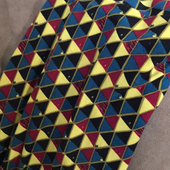 LulaRoe T&C Leggings - Picture 2 of 3